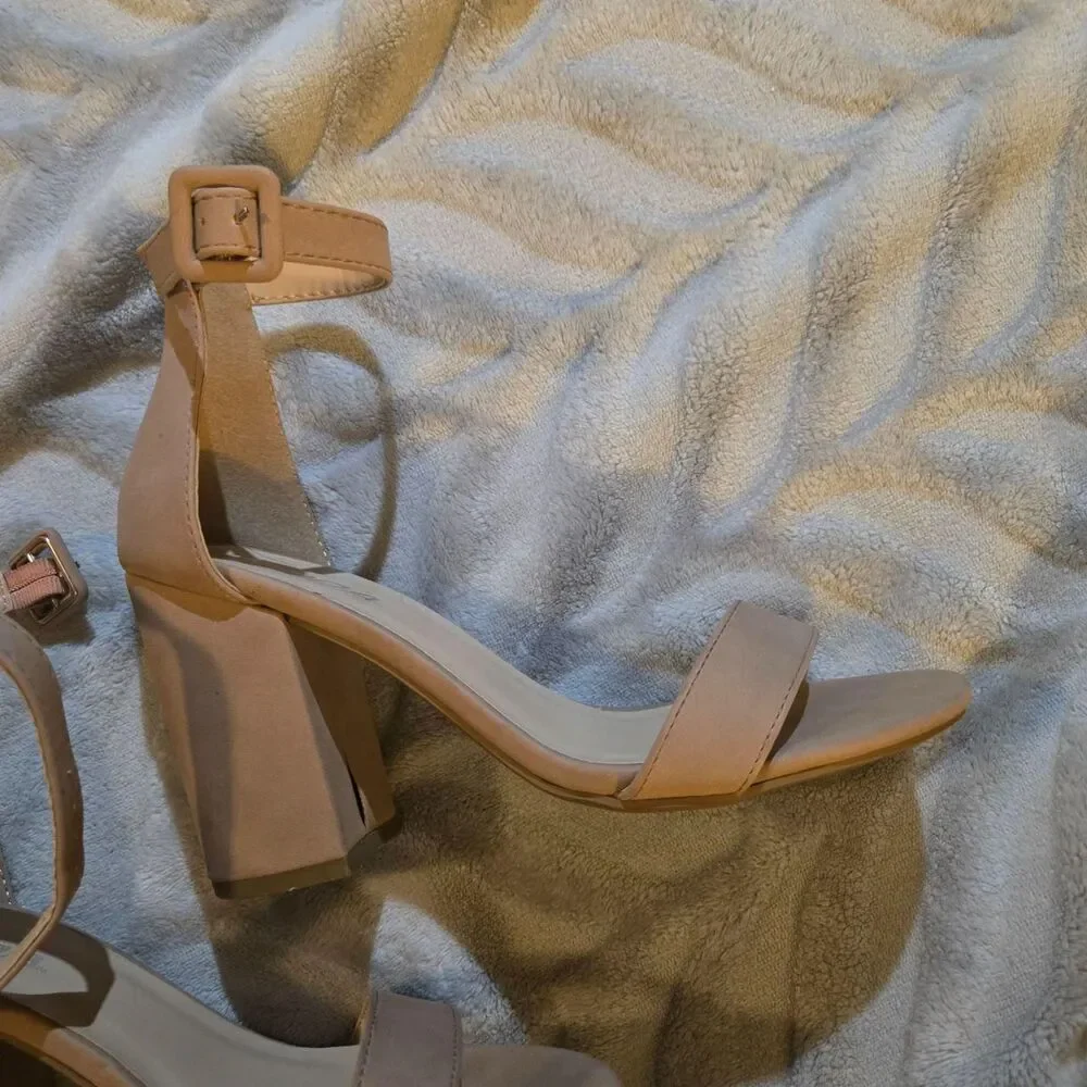 Soda - Women's Tan Sandals/High heels with ankle strap